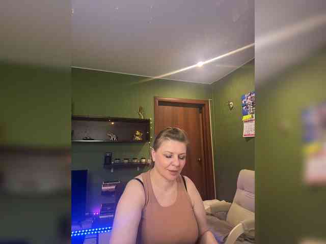 Veronika_Gold webcam