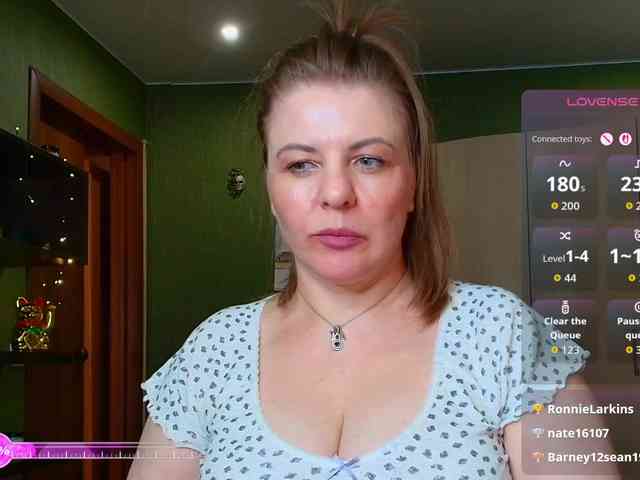 Veronika_Gold webcam