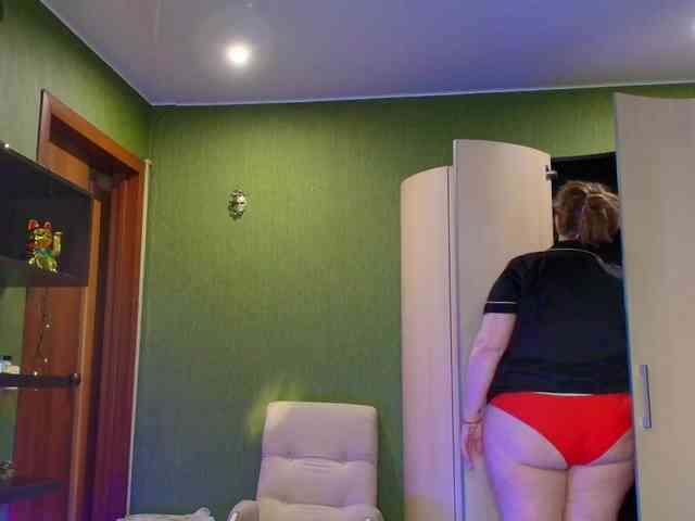 Veronika_Gold webcam