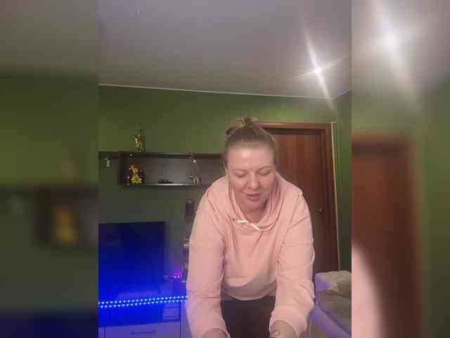 Veronika_Gold webcam