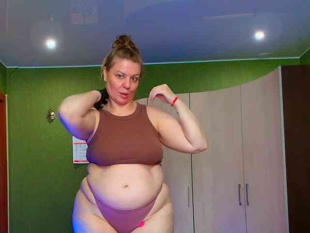 Veronika_Gold webcam