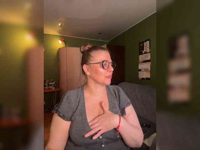 Veronika_Gold webcam