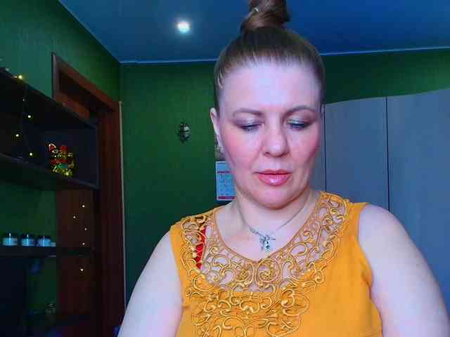 Veronika_Gold webcam