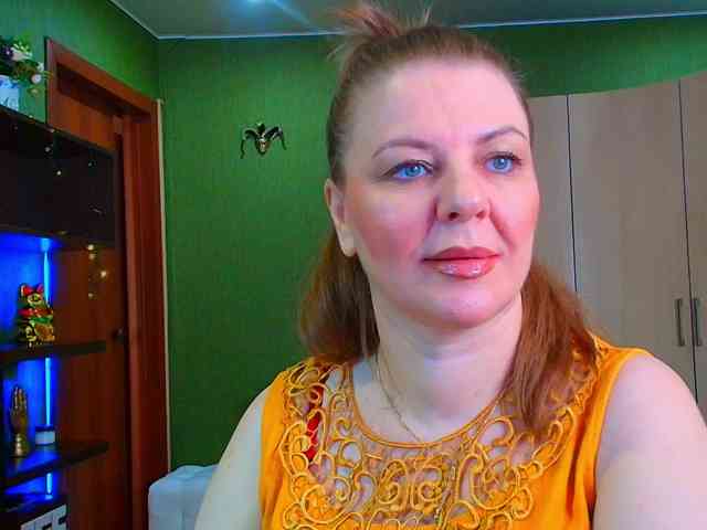 Veronika_Gold webcam