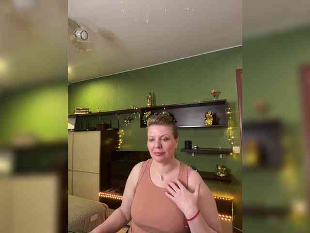 Veronika_Gold webcam