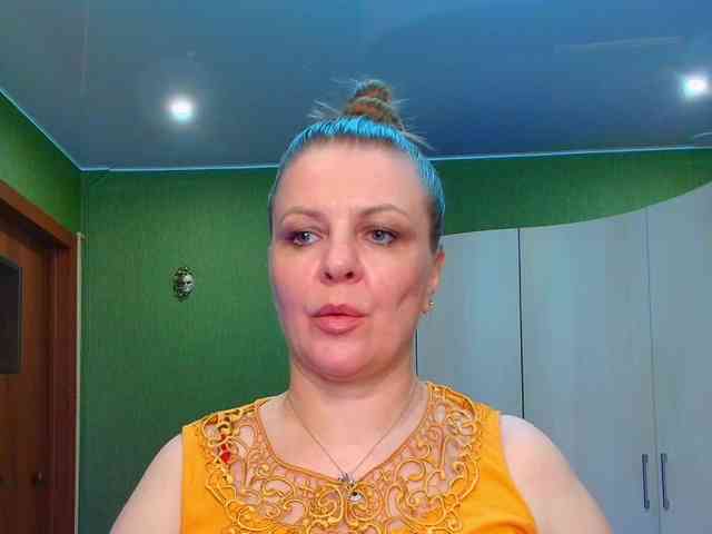 Veronika_Gold webcam