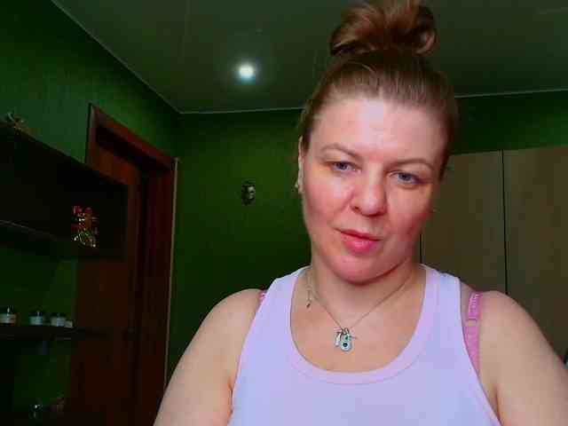 Veronika_Gold webcam