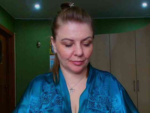 Veronika_Gold webcam