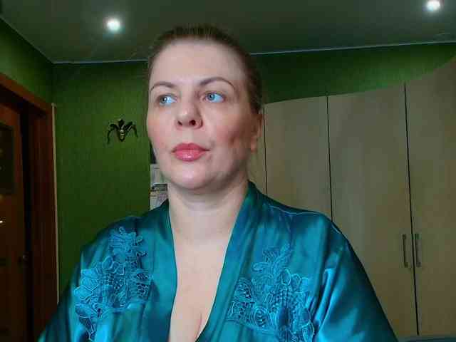 Veronika_Gold webcam