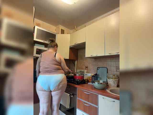 Veronika_Gold webcam