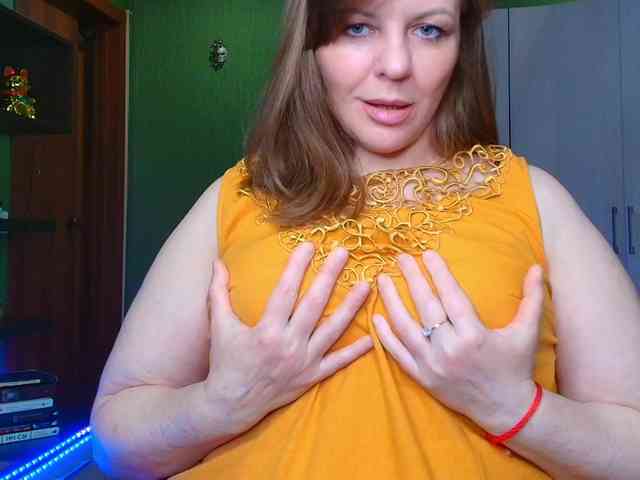 Veronika_Gold webcam