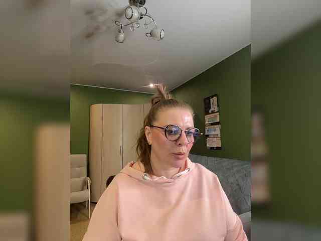 Veronika_Gold webcam