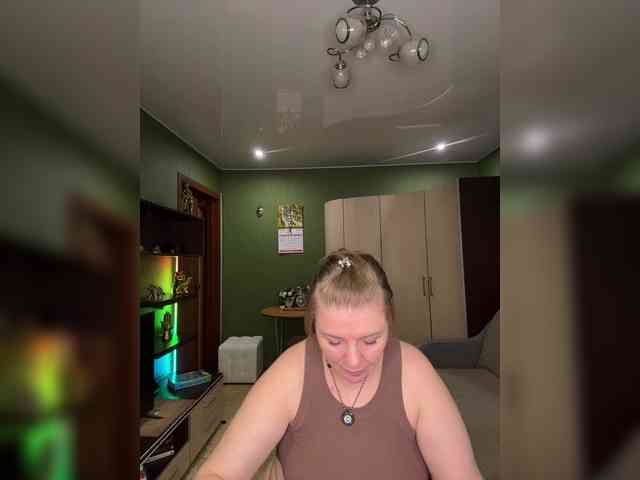 Veronika_Gold webcam