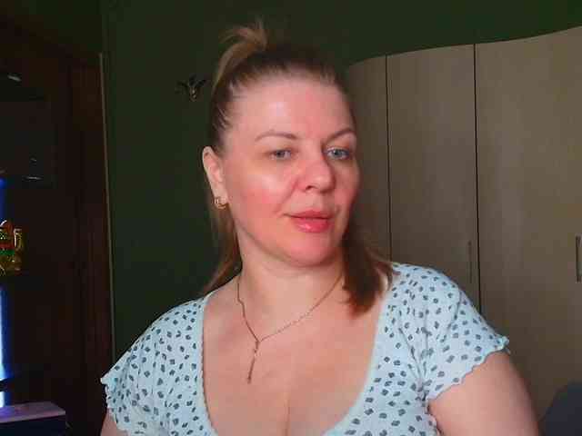Veronika_Gold webcam