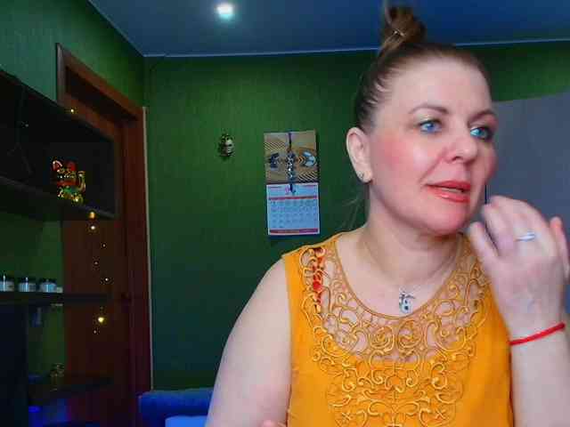 Veronika_Gold webcam