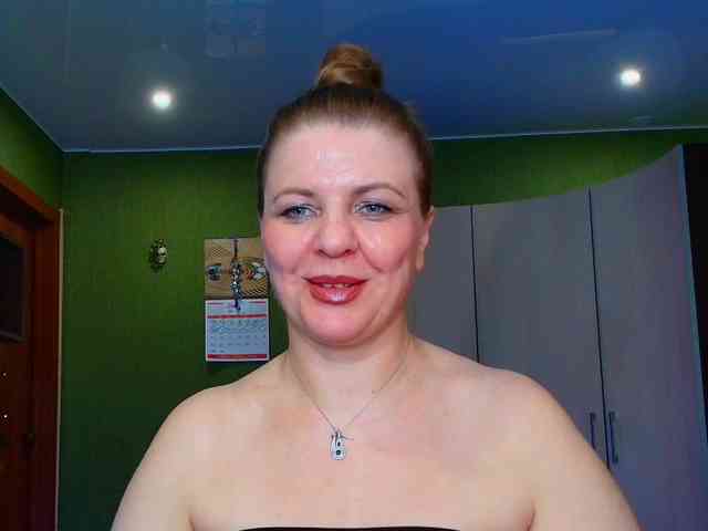 Veronika_Gold webcam