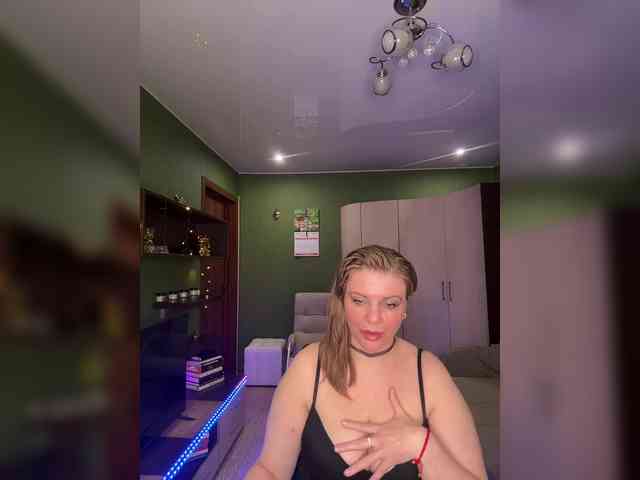 Veronika_Gold webcam