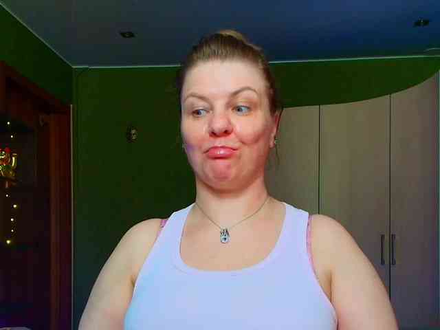 Veronika_Gold webcam