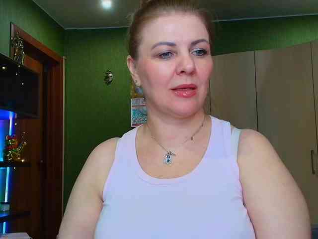 Veronika_Gold webcam