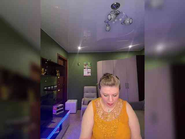 Veronika_Gold webcam