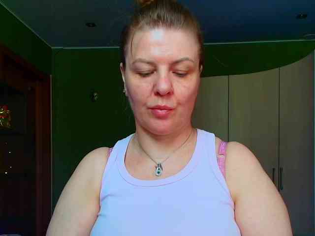 Veronika_Gold webcam