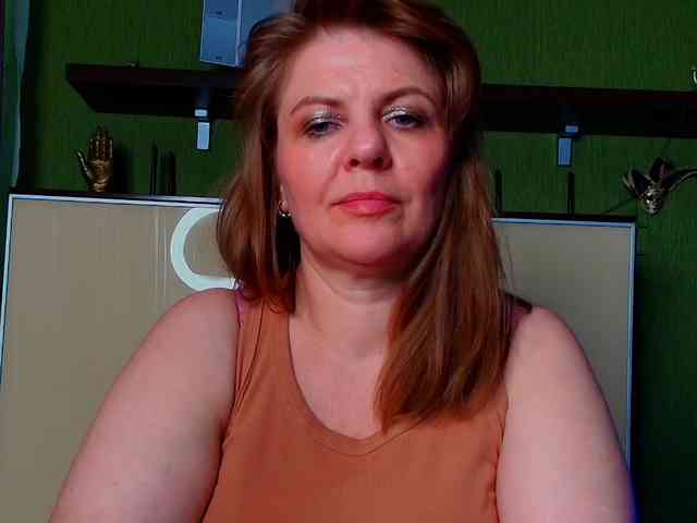 Veronika_Gold webcam