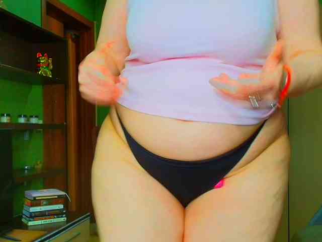 Veronika_Gold webcam