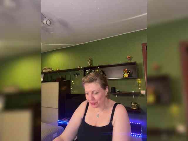 Veronika_Gold webcam