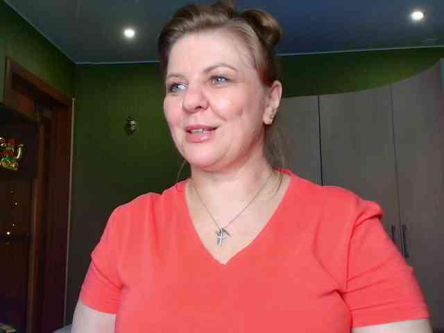 Veronika_Gold webcam