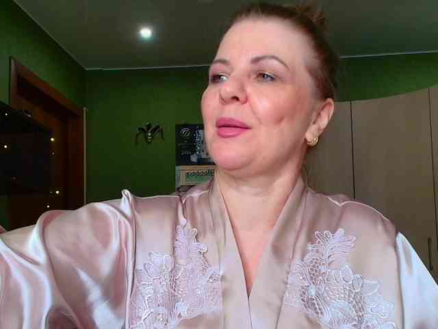 Veronika_Gold webcam