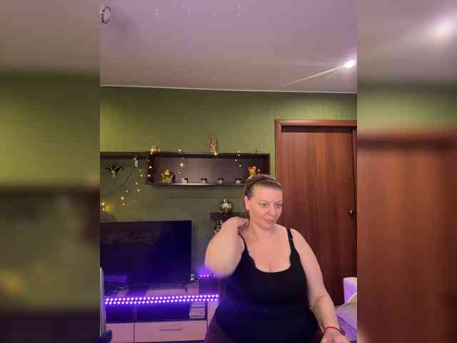 Veronika_Gold webcam