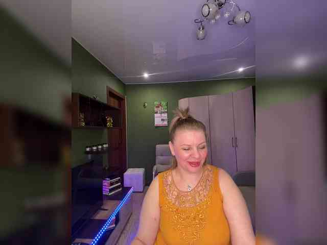 Veronika_Gold webcam