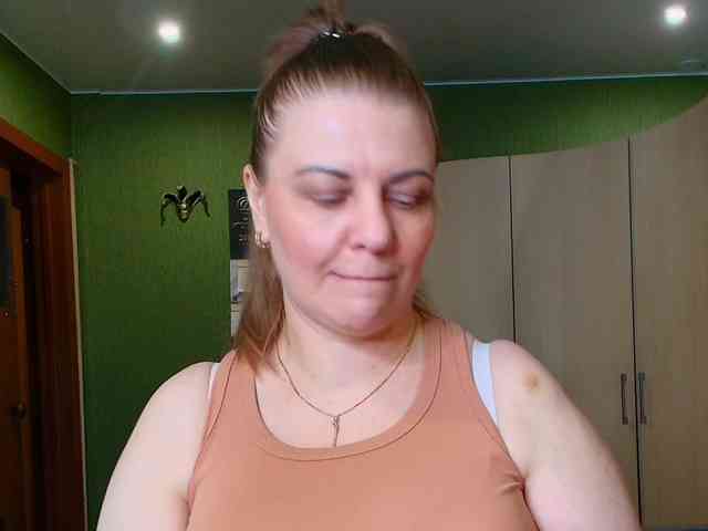 Veronika_Gold webcam