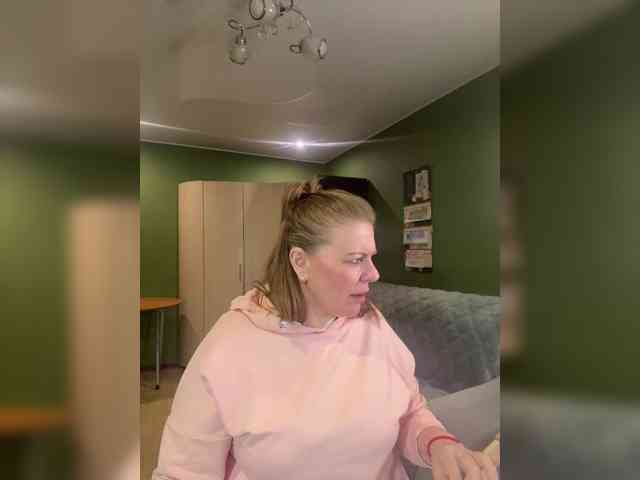 Veronika_Gold webcam