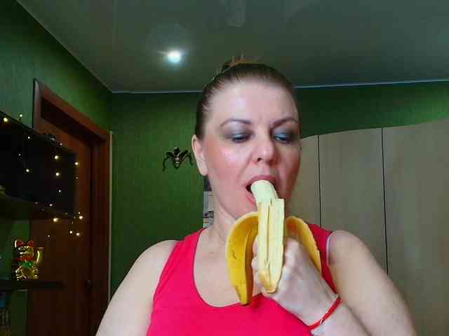 Veronika_Gold webcam