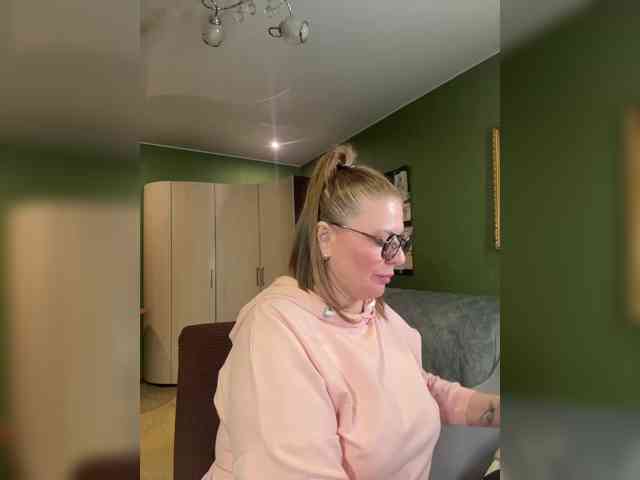 Modèle: Veronika_Gold