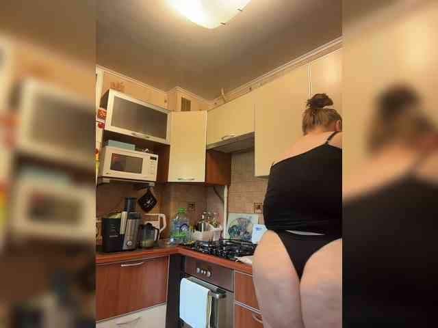 Veronika_Gold webcam