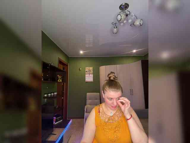 Veronika_Gold webcam
