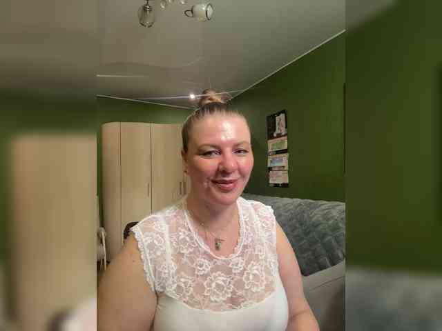 Veronika_Gold webcam