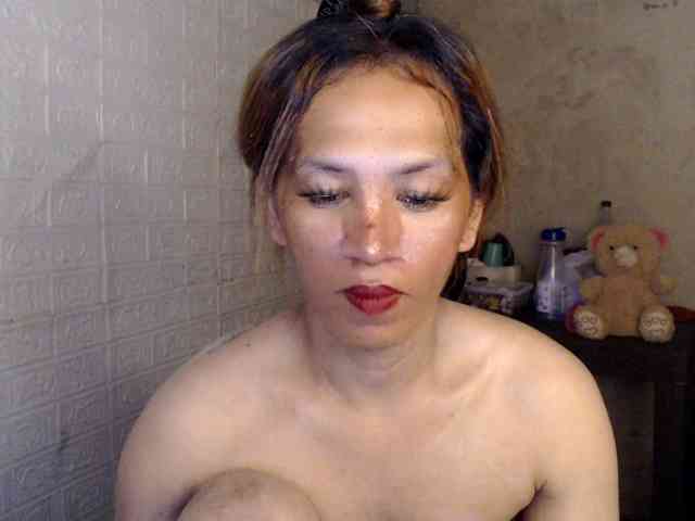 pop-mycherry Live Webcam on BongaCams