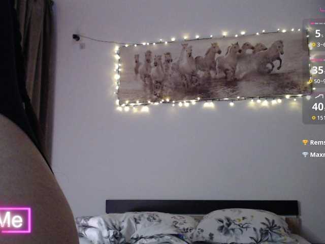 spicyPatchouli webcam