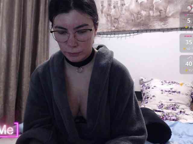 spicyPatchouli webcam