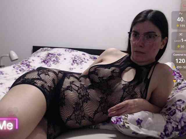 spicyPatchouli webcam