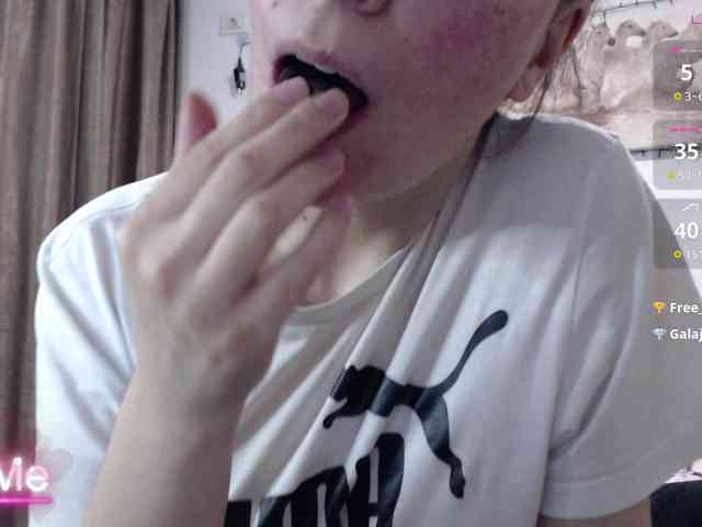 spicyPatchouli webcam