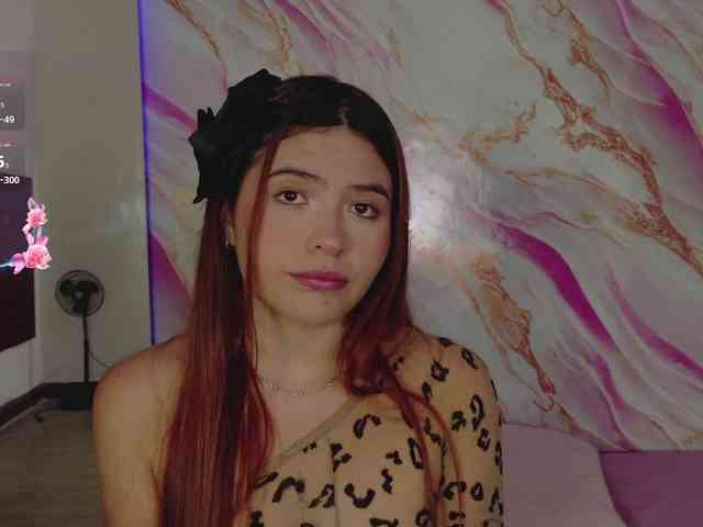 EimyAnistonCute webcam