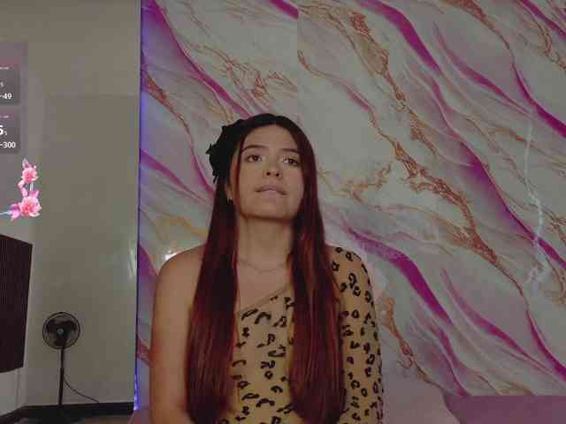 EimyAnistonCute webcam