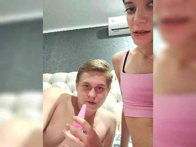 Loveshope's webcam live show