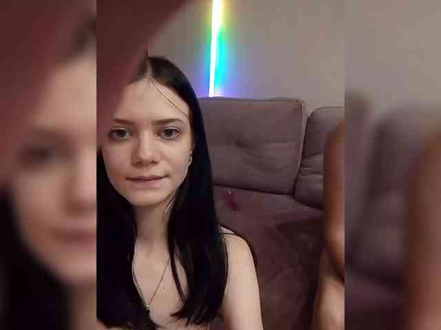 Loveshope webcam