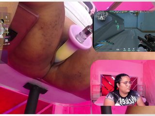 MhiaRey Porn Show