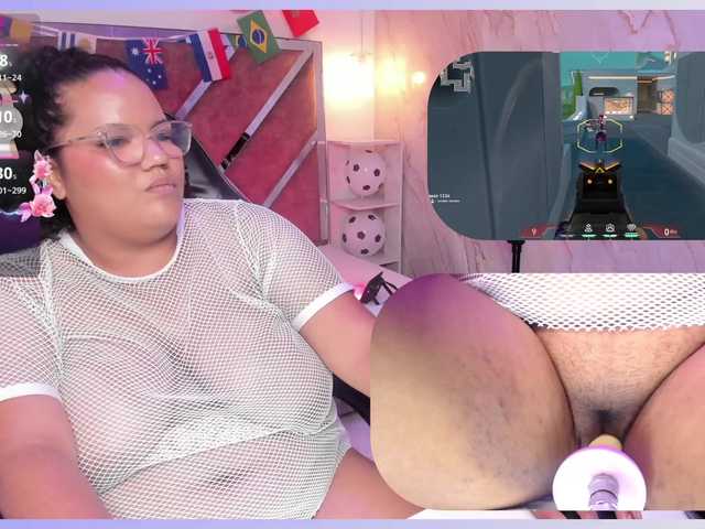 MhiaRey live cam on BongaCams